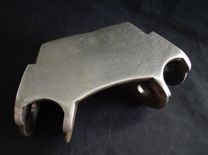 4Link cross member upper link arm mount